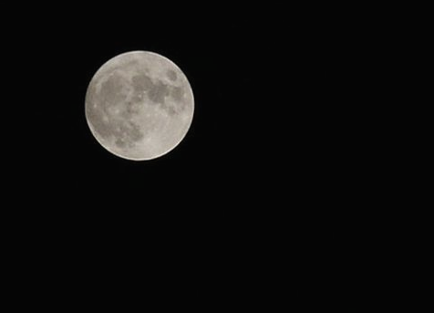 这是一张月光摄影技巧图片
